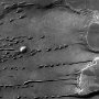 flowing-barchan-sand-dunes-on-mars