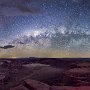 Milky-Way-over-Moon-Valley-900px-by-Rafael-Defavari